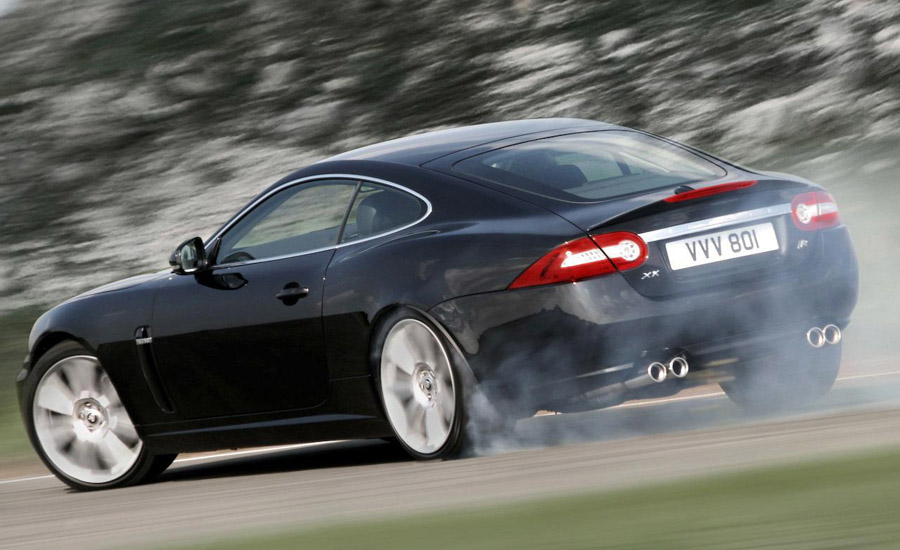 Attached Image: 2010-jaguar-xkr-coupe-photo-344501-s-1280x782.jpg
