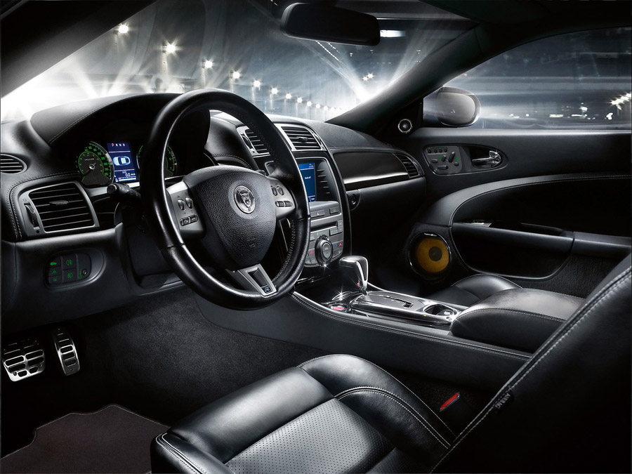 Attached Image: Jaguar_XKR-S_2008_Interior.jpg