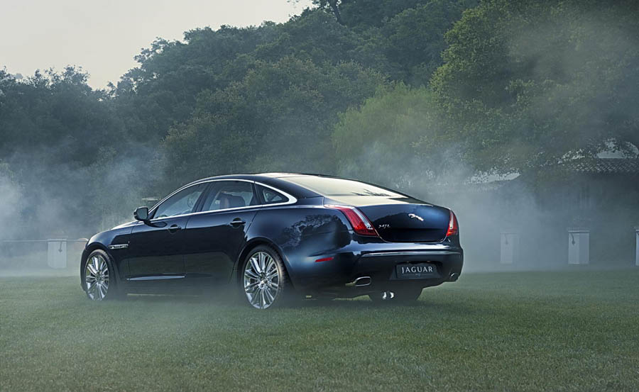 Attached Image: 2011_jaguar_xj_03.jpg