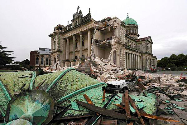 Attached Image: 0221-QUAKE_full_600.jpeg