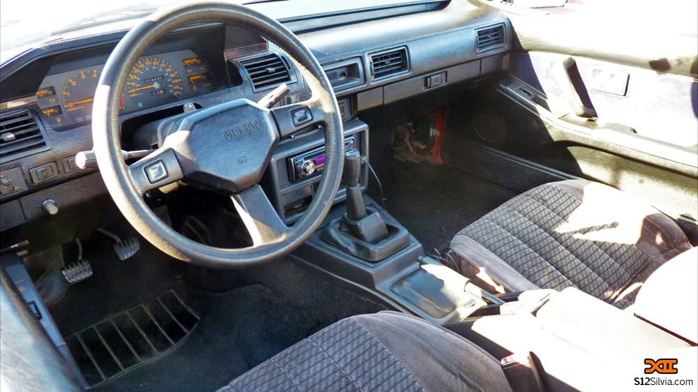 Attached Image: Gustavo_S12_interior1.jpeg